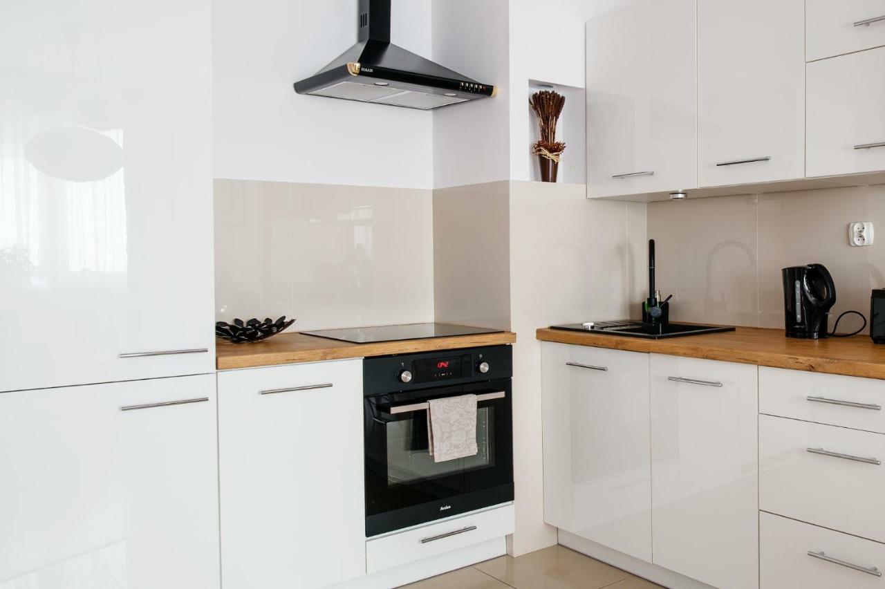 Apartament Trzech Stolic 乔左维尔考普尔斯基 外观 照片